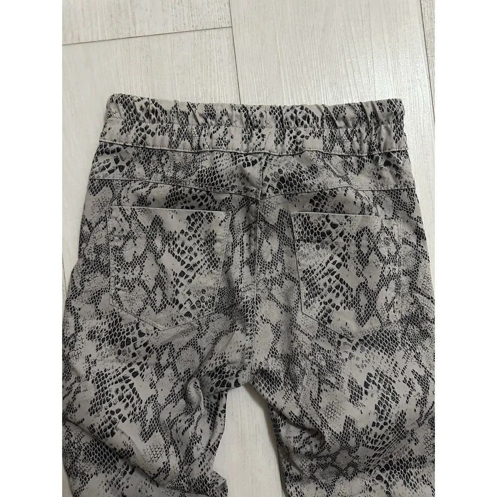 Bevy Flog Pants Sz 25 Gray Shely Snake Skin Pattern Jogger Stretch Drawstring - Picture 4 of 9